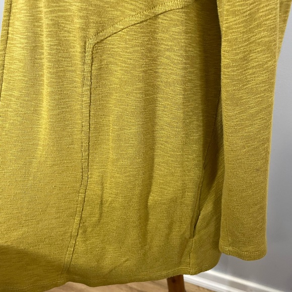 NWOT LOGO by Lori Goldstein Cardigan w Button Closure - Picture 3 of 11